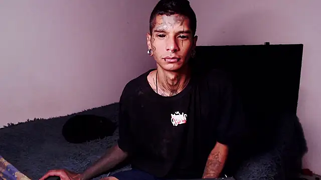 black firex online show from October 10, 9:36 pm