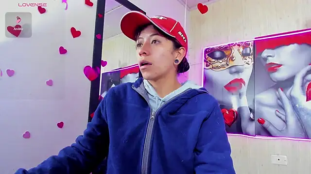 Raven Rouge  online show from March 18, 8:34 pm