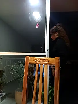 Vikyvoyeur online show from October 25, 3:14 am