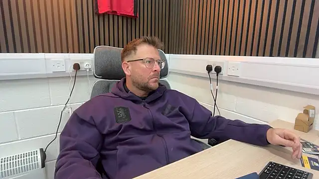 bilf1978 online show from March 9, 7:34 am