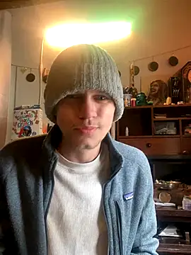 XanderOzzz online show from October 25, 6:35 pm