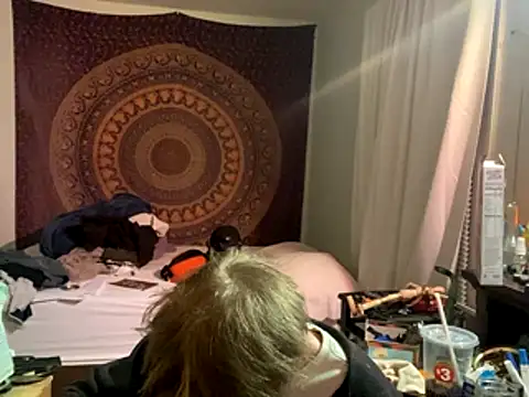 XanderOzzz online show from November 4, 10:58 am