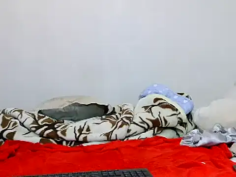 bustydivaxx21 online show from November 10, 10:31 pm