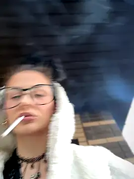 Snapshot of bigJuicyPussy chatting on October 29, 2:08 pm bigJuicyPussy online show from October 29, 2:08 pm