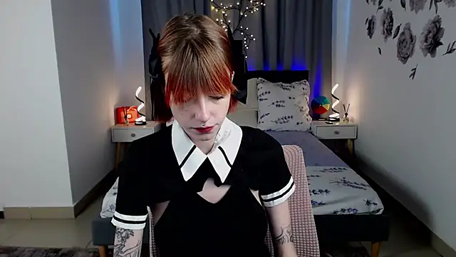 AveryLia online show from September 23, 2:03 am