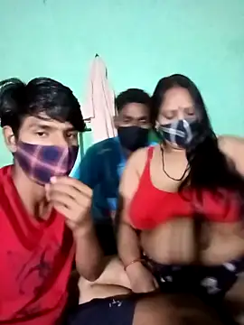 LoveOnStream online show from October 12, 4:50 pm