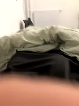 Loulou 2007 online show from September 16, 7:37 pm