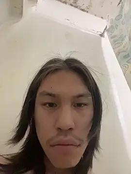 Snapshot of heytherepeoples717 chatting on November 15, 11:51 am heytherepeoples717 online show from November 15, 11:51 am