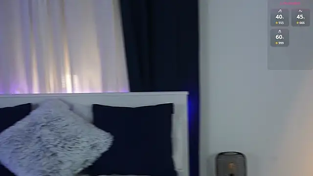 Snapshot of LenaaStar chatting on November 30, 5:28 pm LenaaStar online show from November 30, 5:28 pm