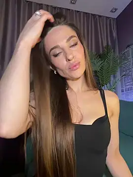 Snapshot of _shadylady_ chatting on June 23, 5:55 pm shadylady online show from June 23, 5:55 pm