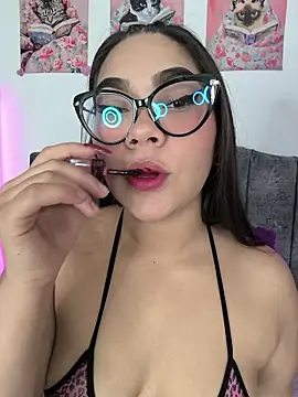 Vale Walker online show from November 23, 2:44 am