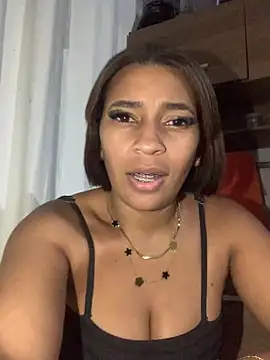 Crisschiavo online show from November 14, 1:48 am