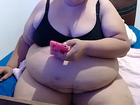 AleyDeluna online show from September 26, 4:49 am
