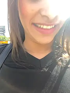 Hannacooper3 online show from November 10, 7:24 pm