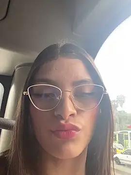 Hannacooper3 online show from November 14, 6:17 pm