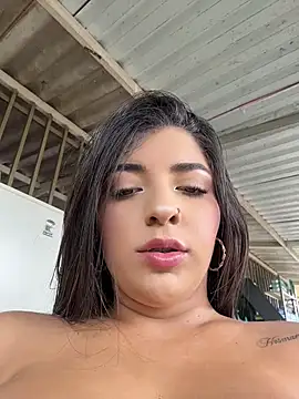 Snapshot of Isaa-Sweet chatting on July 23, 4:49 pm Isaa-Sweet online show from July 23, 4:49 pm