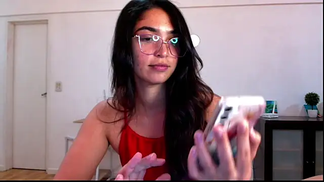Snapshot of Ariagal chatting on November 6, 6:31 pm Ariagal online show from November 6, 6:31 pm