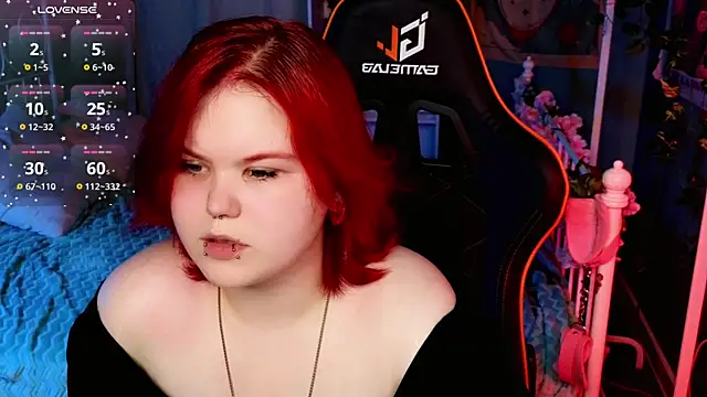 fillisfox  online show from September 10, 3:34 pm