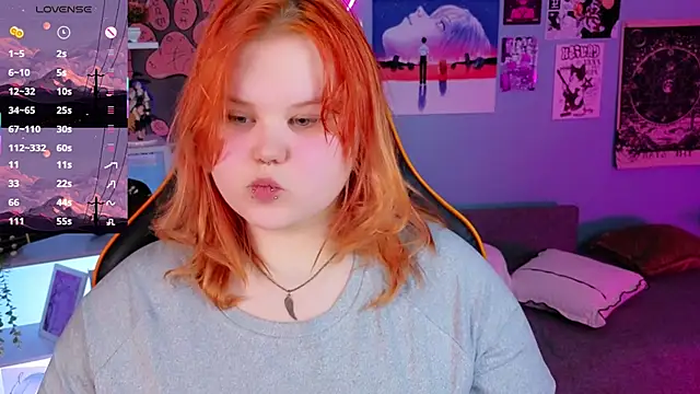 fillisfox  online show from May 1, 11:04 am