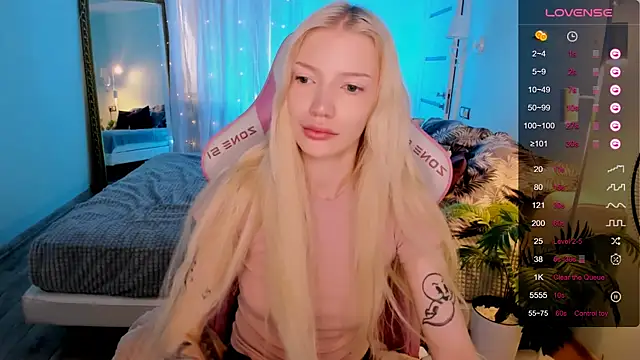 AnyaTaylor  online show from May 31, 2:20 am