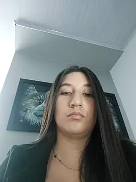 Snapshot of LunaBaby- chatting on September 24, 11:13 am LunaBaby- online show from September 24, 11:13 am