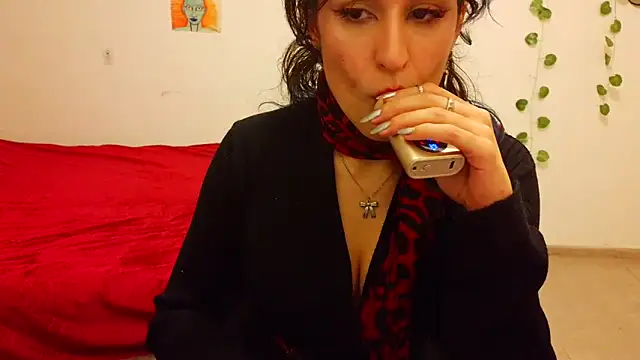 Snapshot of kendrafarq chatting on June 11, 3:48 am kendrafarq online show from June 11, 3:48 am