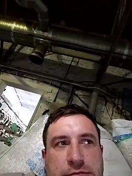 Ivandovxxxl 1010 online show from September 28, 6:35 pm