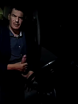 twitshe online show from November 19, 11:49 pm