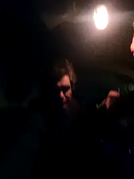 twitshe online show from February 25, 6:50 pm