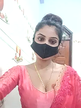 Snapshot of Hot-Soniya733 chatting on November 9, 4:27 pm Hot-Soniya733 online show from November 9, 4:27 pm