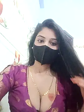 Snapshot of Hot-Soniya733 chatting on November 10, 1:43 pm Hot-Soniya733 online show from November 10, 1:43 pm