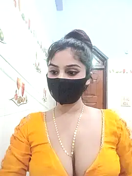 Snapshot of Hot-Soniya733 chatting on November 21, 4:05 pm Hot-Soniya733 online show from November 21, 4:05 pm