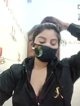 Snapshot of Hot-Soniya733 chatting on December 19, 7:54 pm Hot-Soniya733 online show from December 19, 7:54 pm