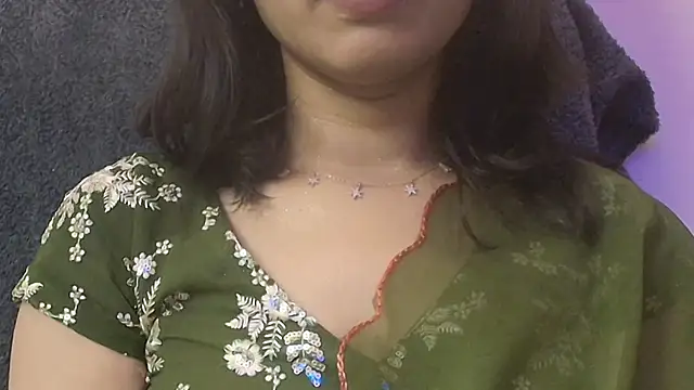 Snapshot of SWEET-18-TEEN chatting on October 9, 6:17 pm SWEET-18-TEEN online show from October 9, 6:17 pm