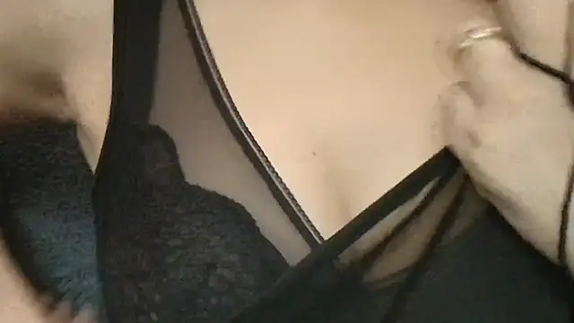 Snapshot of SWEET-18-TEEN chatting on November 2, 6:54 pm SWEET-18-TEEN online show from November 2, 6:54 pm