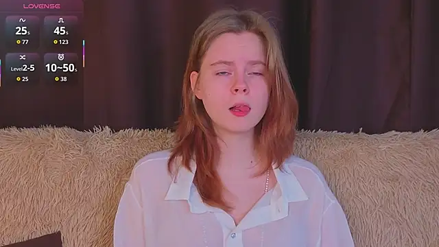 JulietteRain online show from December 3, 5:22 pm