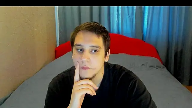 Snapshot of Bear_Beer130 chatting on July 17, 2:24 pm Bear Beer130 online show from July 17, 2:24 pm