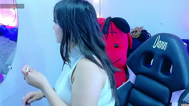 MiaVelvetDoll online show from October 10, 1:21 pm