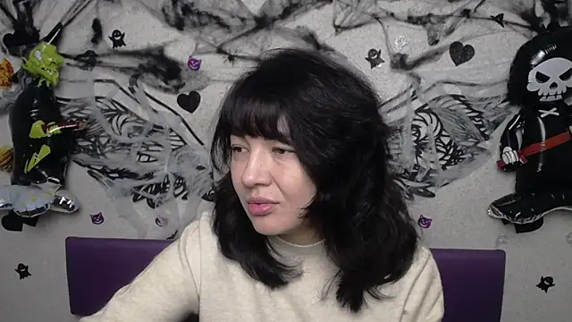 SelenaFly online show from October 31, 6:03 am