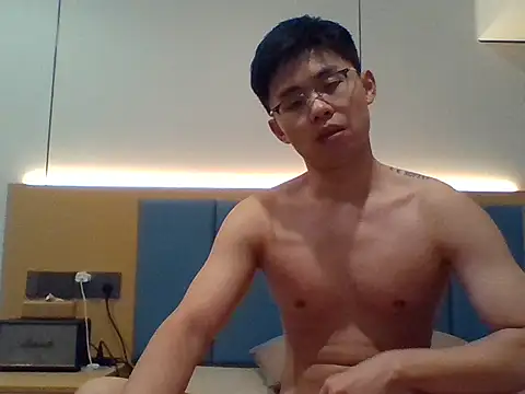 jensenyep online show from October 15, 6:19 pm