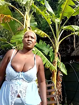 DarkQueen 94 online show from April 1, 6:36 am