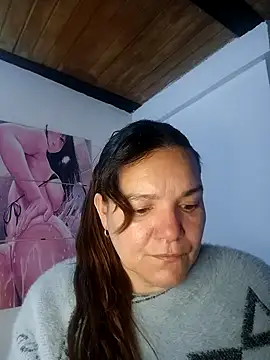 MomSex  online show from September 28, 11:04 am
