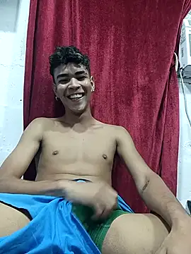 Wolf BIG4 online show from December 2, 3:45 am