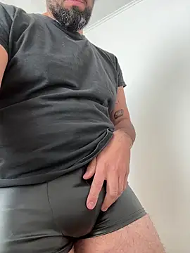 Snapshot of elpeaciente chatting on October 31, 2:29 pm elpeaciente online show from October 31, 2:29 pm