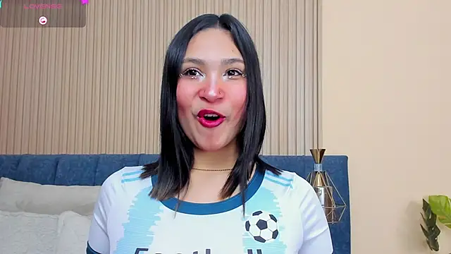 angel ponce online show from September 17, 7:15 pm