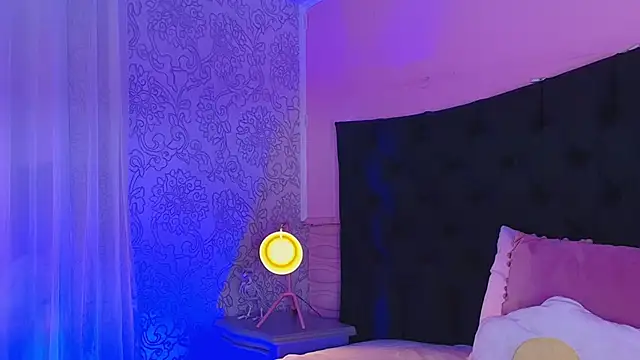 Hada Blue online show from May 28, 7:55 pm