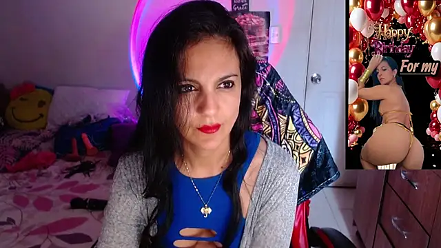 BasmaHernandez online show from April 15, 3:19 pm