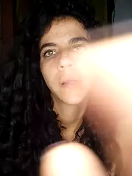 lucerocutte online show from December 16, 2:38 am