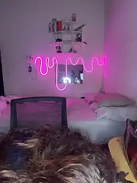 SoftLady S33 online show from April 10, 7:18 pm