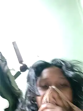 pujaroy363534 online show from November 24, 12:49 pm